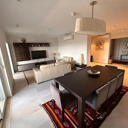 Luxury Private - Tv